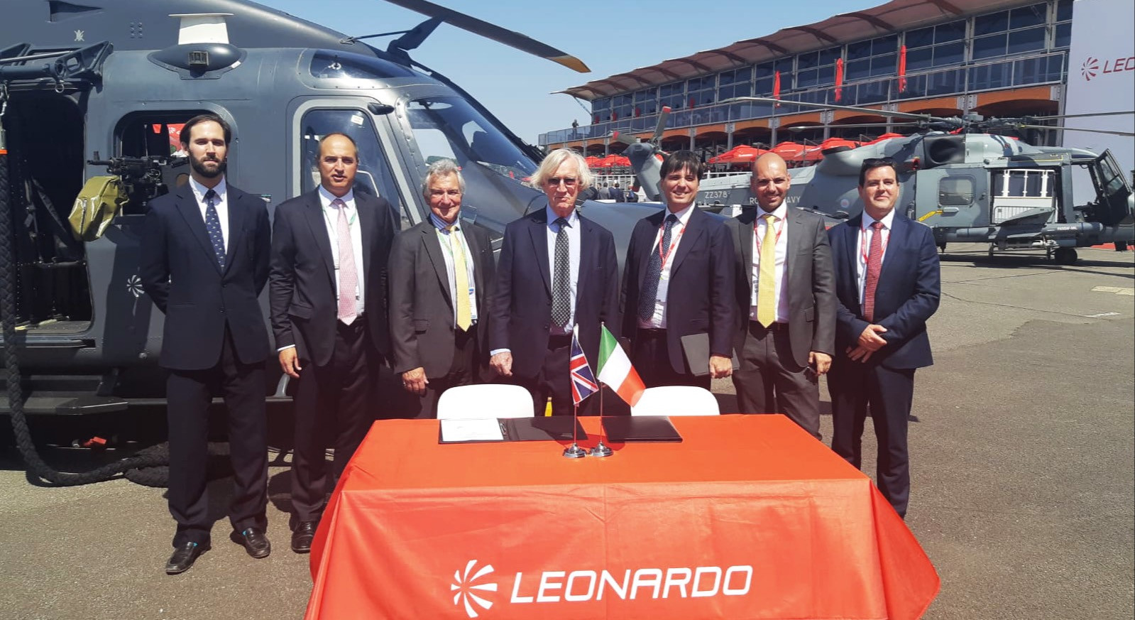 Leonardo and Sloane Helicopters renew distributor agreement for future fleet